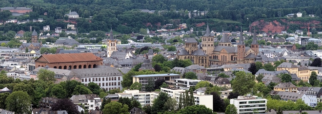 Hier finden Sie den passenden Anwalt für Arbeitsrecht in Trier!